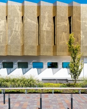 Façade de l'Opéra national du Rhin