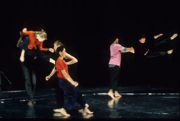 danseurs dans Solitude(s) de Mathilde Monnier