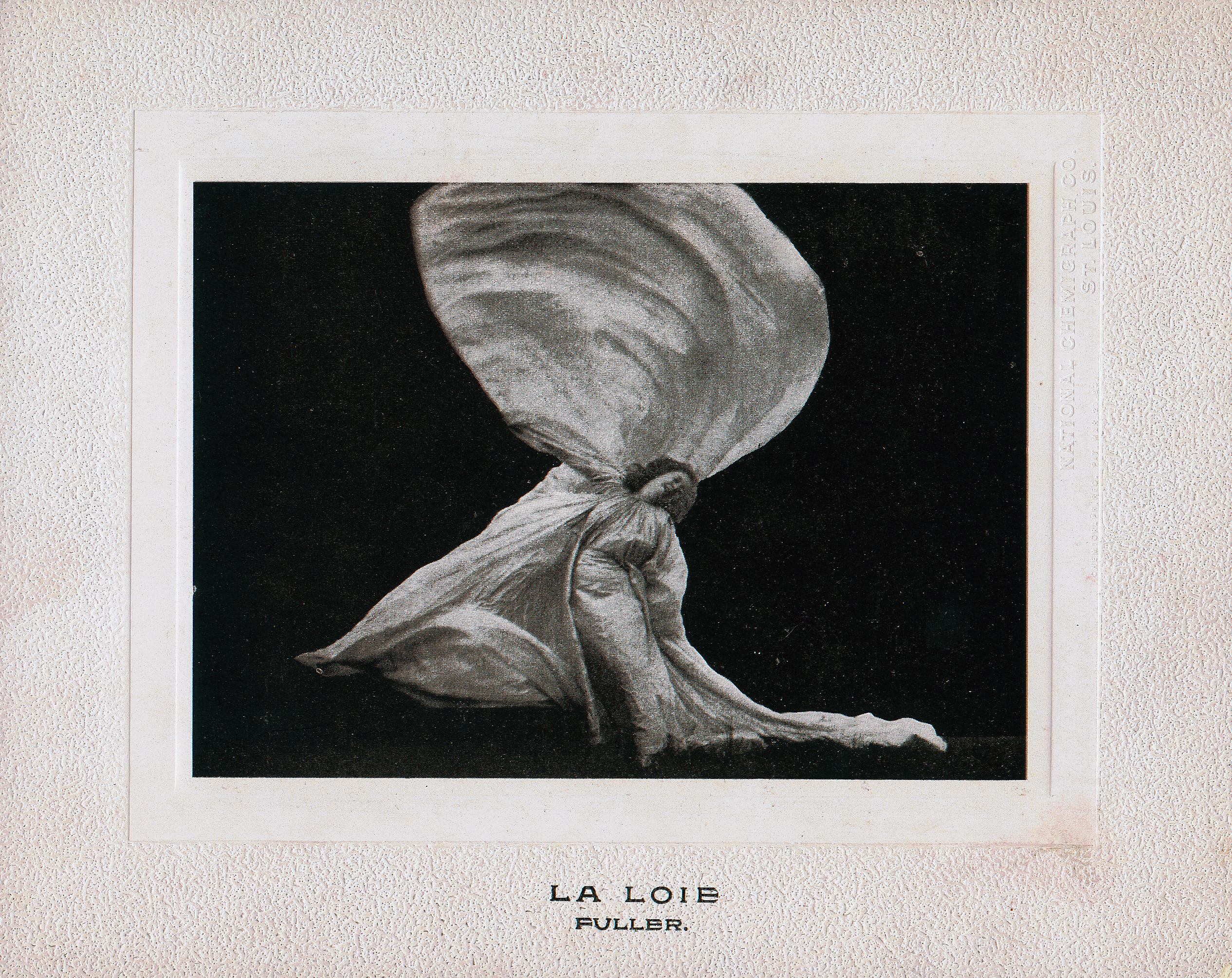 正在跳舞的Loïe Fuller