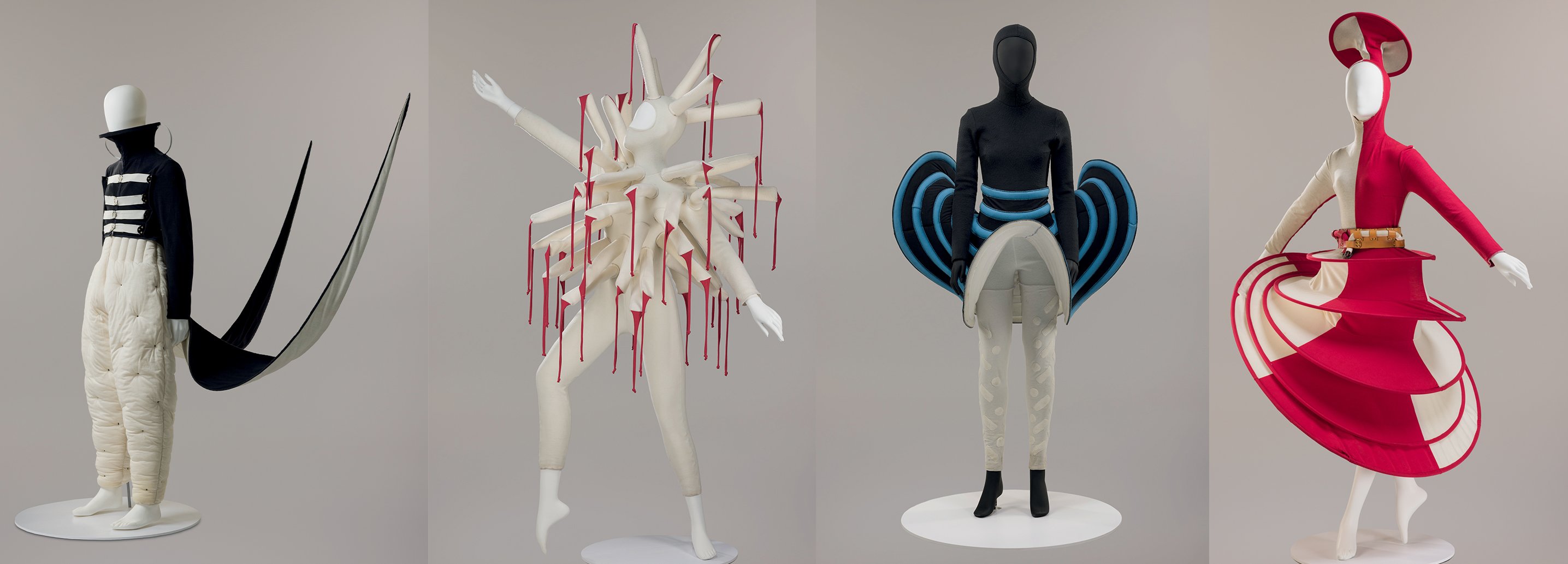costumes by Philippe Guillotel