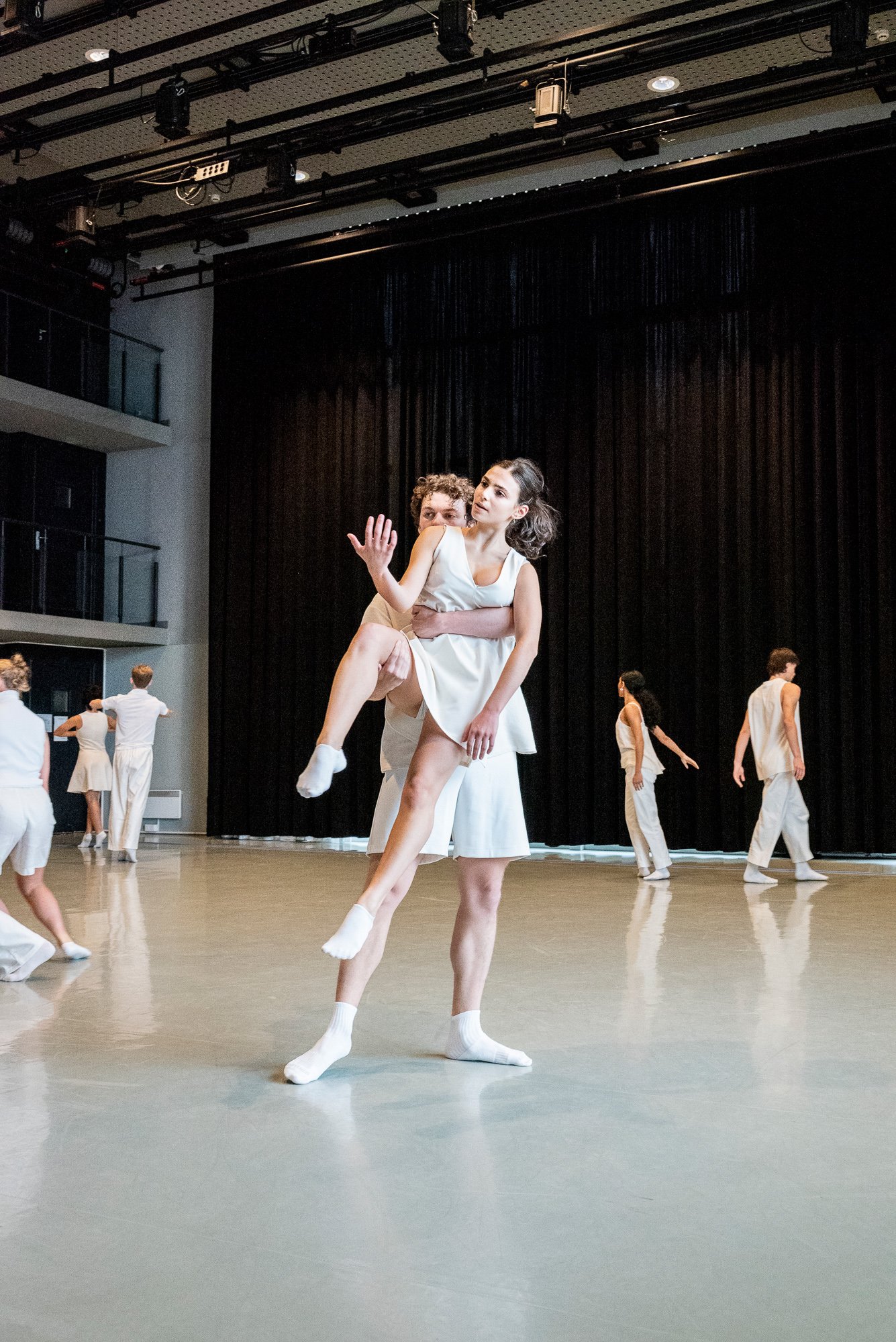 Deux danseurs en entrainement