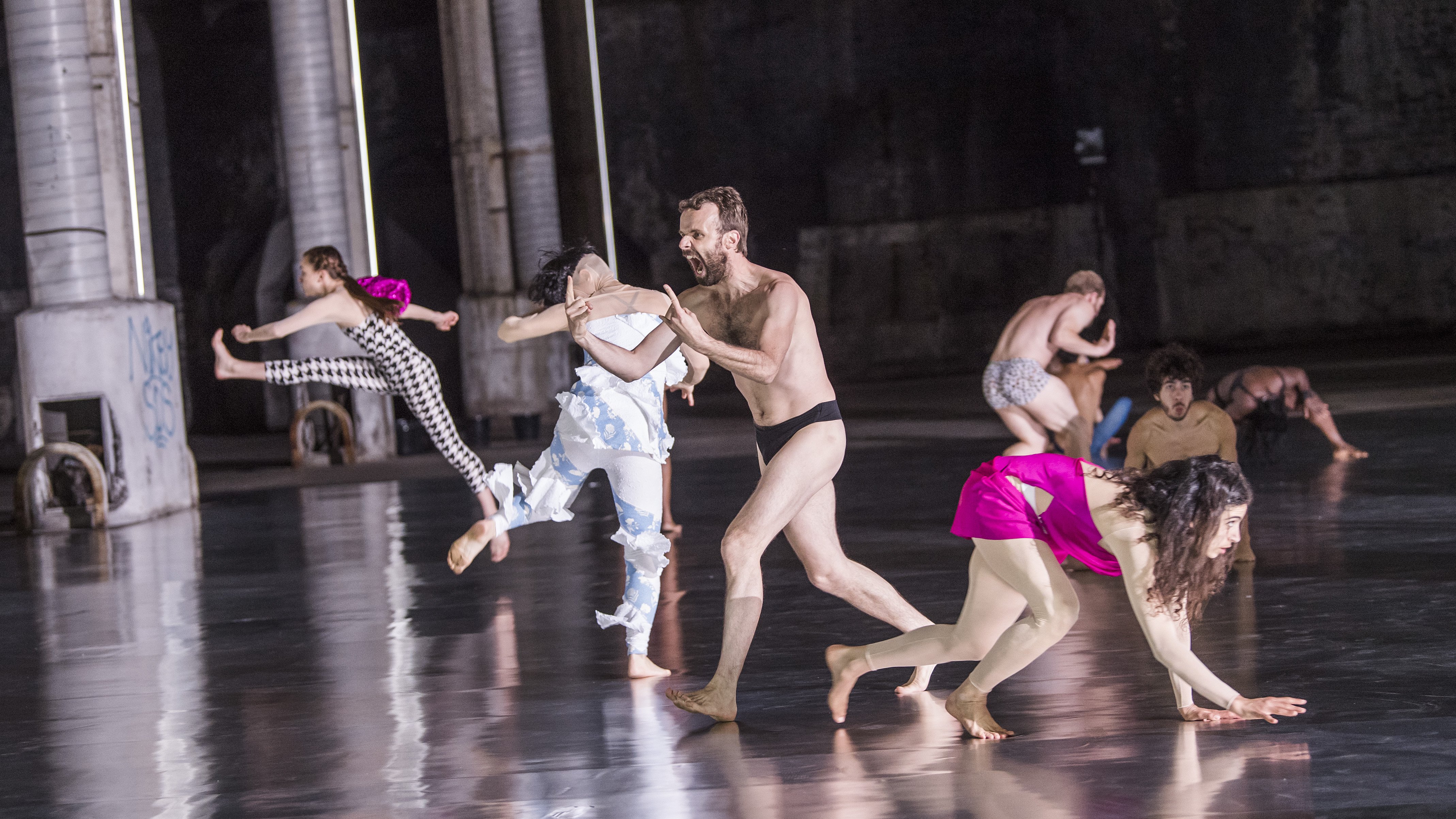 Dancers from the 10 000 gestures show dancing on stage. 