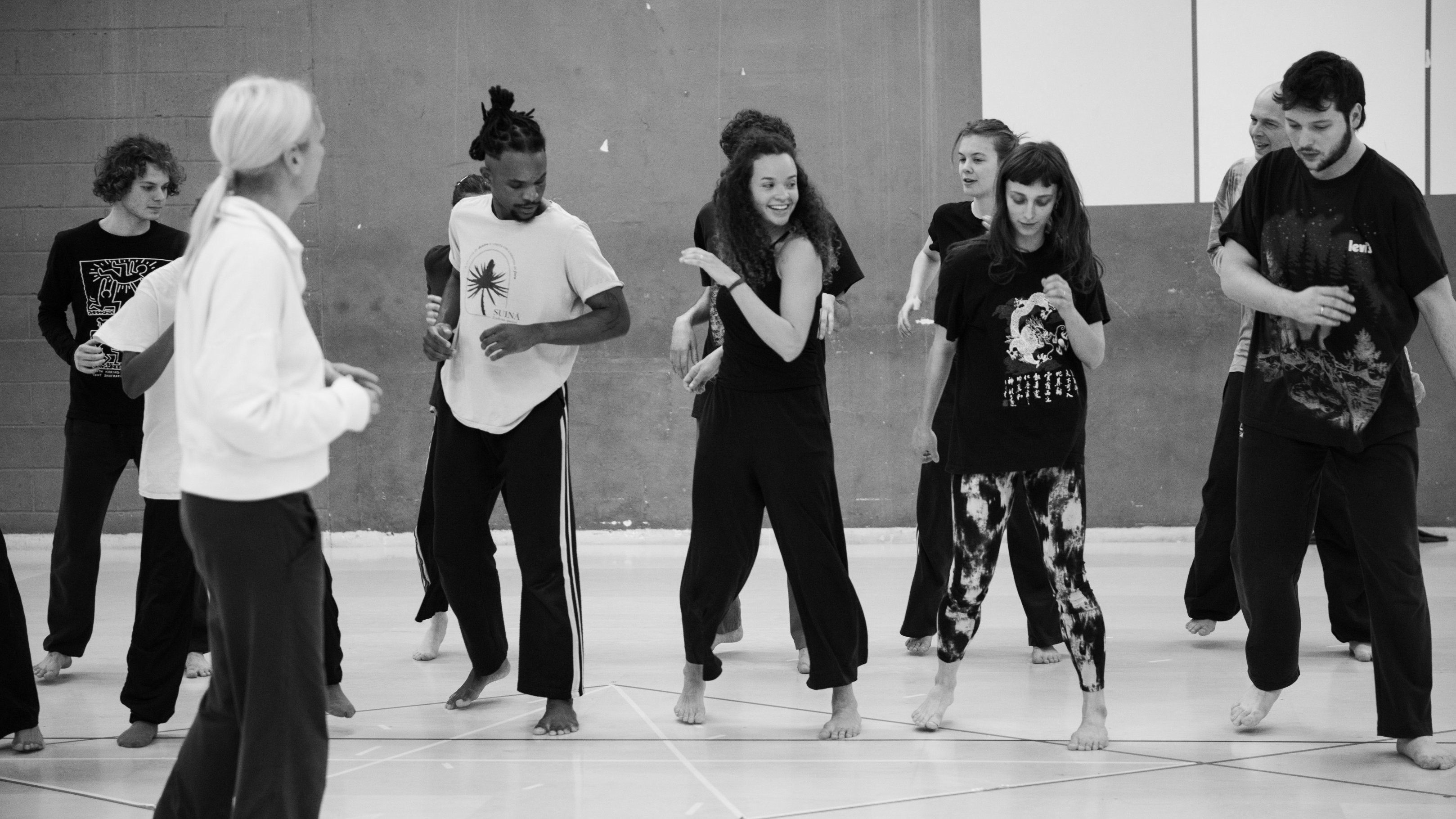 Danseurs aggroupés