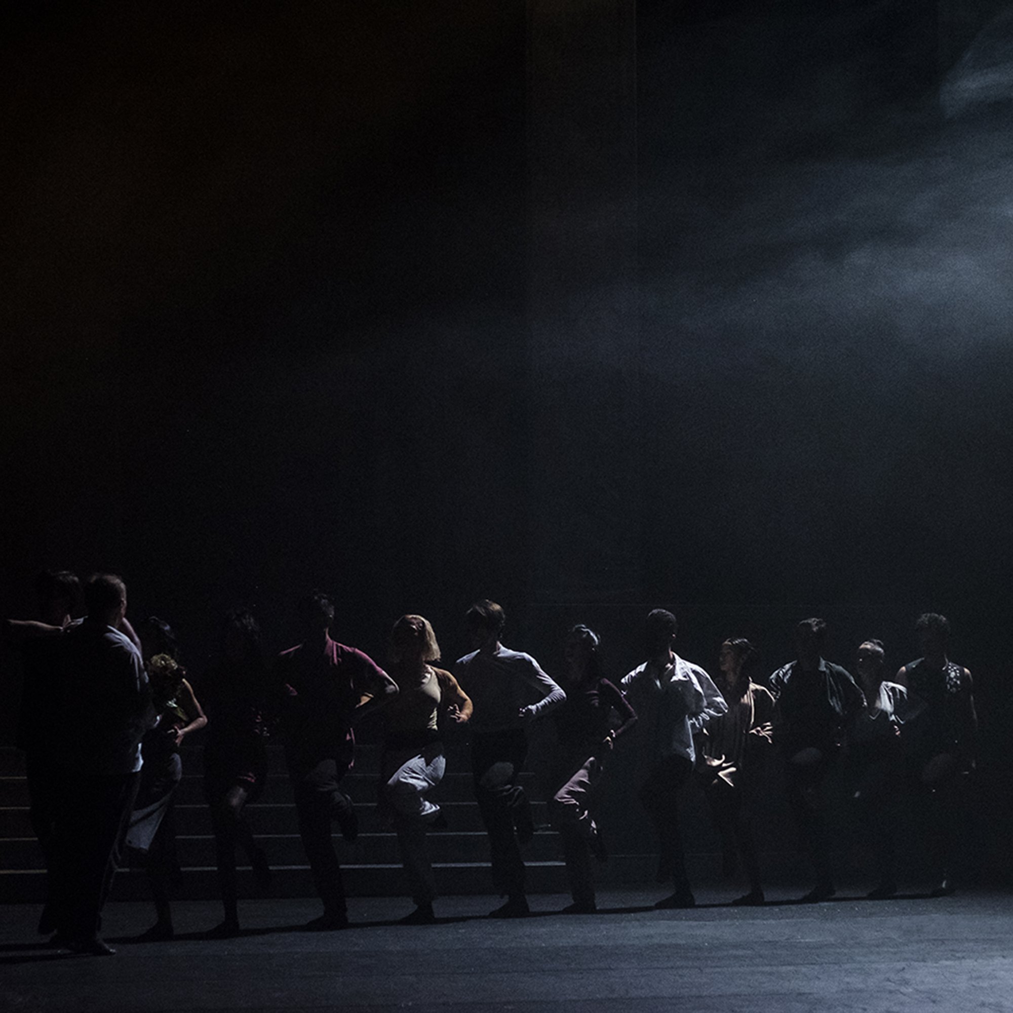 Danseurs dans Marry Me in Bassiani de (LA)HORDE