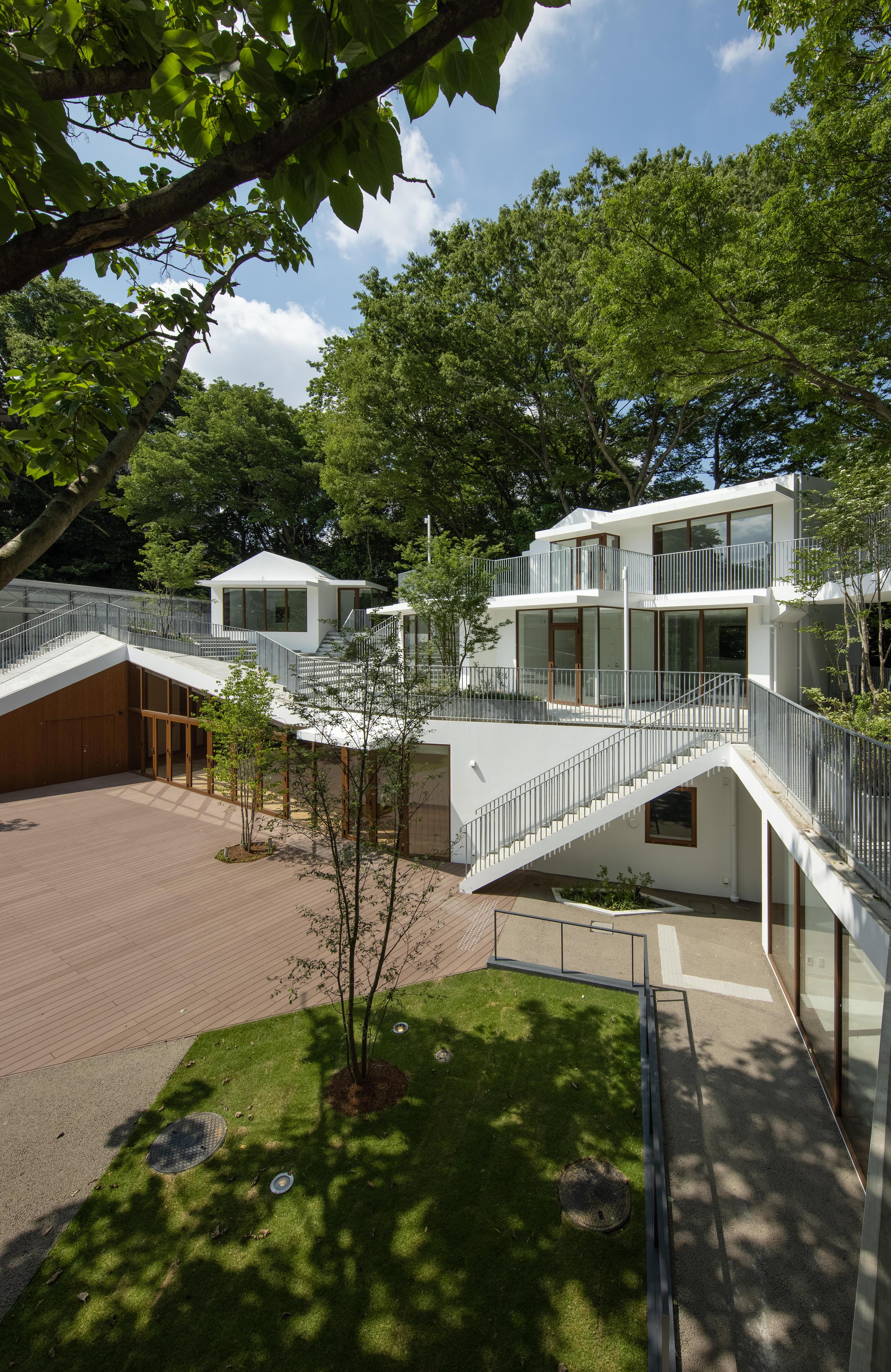 Vue extérieure du bâtiment de l'institut français du Japon