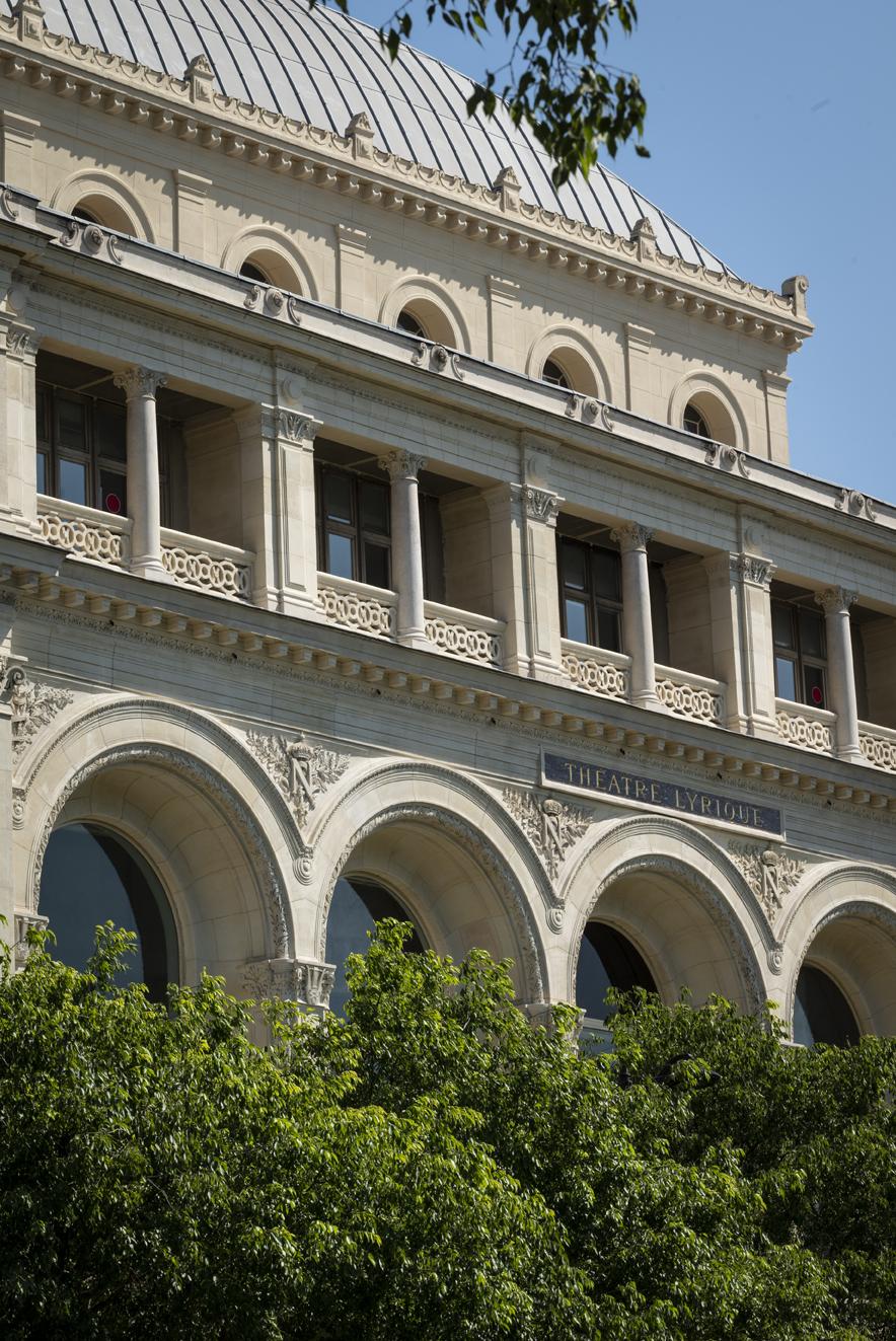 Théâtre de la Ville from outside